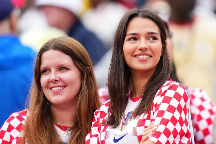 Atraktivne navijačice obilježile su nokaut fazu Svjetskog prvenstva: Dominira Južna Amerika