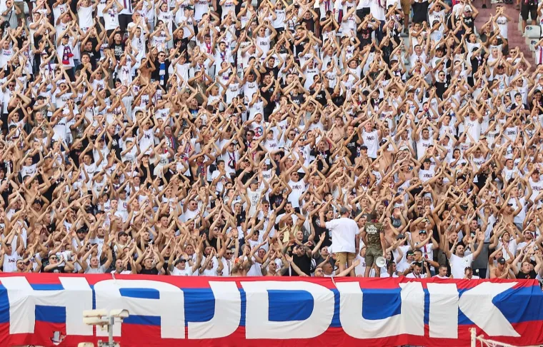 Pogledajte &scaron;to je Livaja radio na klupi dok je Hajduk igrao protiv Žiline