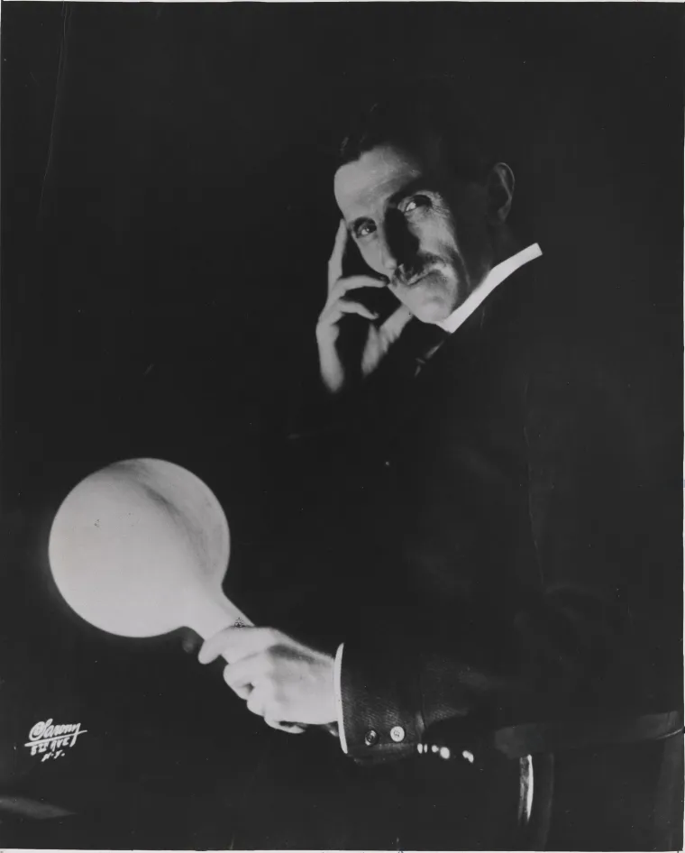 Je li Nikola Tesla zavirio u budućnost? Ovo je predvidio za 21. stoljeće, ne&scaron;to se već ostvarilo