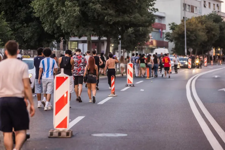 Jutro nakon Ultre: More posjetitelja preplavilo Split nakon spektakularne prve večeri festivala