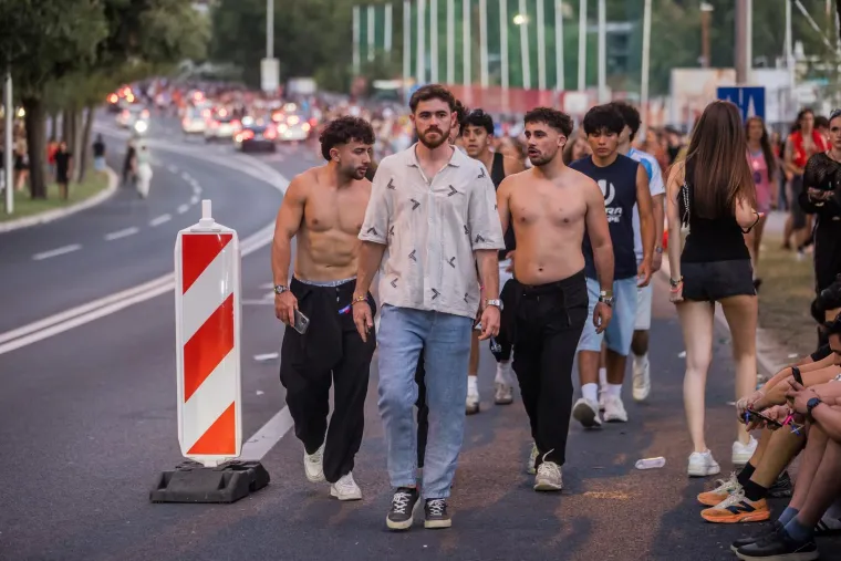 Jutro nakon Ultre: More posjetitelja preplavilo Split nakon spektakularne prve večeri festivala