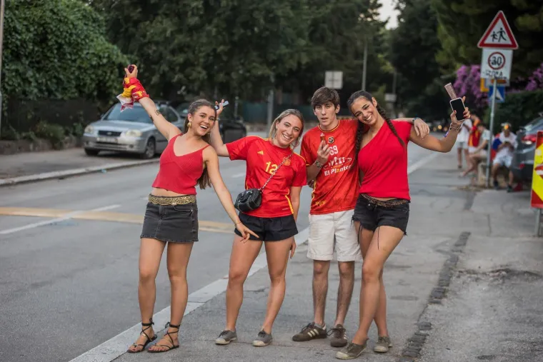 Jutro nakon Ultre: More posjetitelja preplavilo Split nakon spektakularne prve večeri festivala