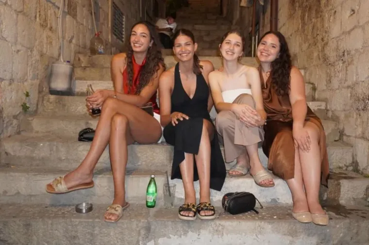 Vatromet, Goran Karan i prepune ulice: Dubrovnik spektakularno otvorio Igre