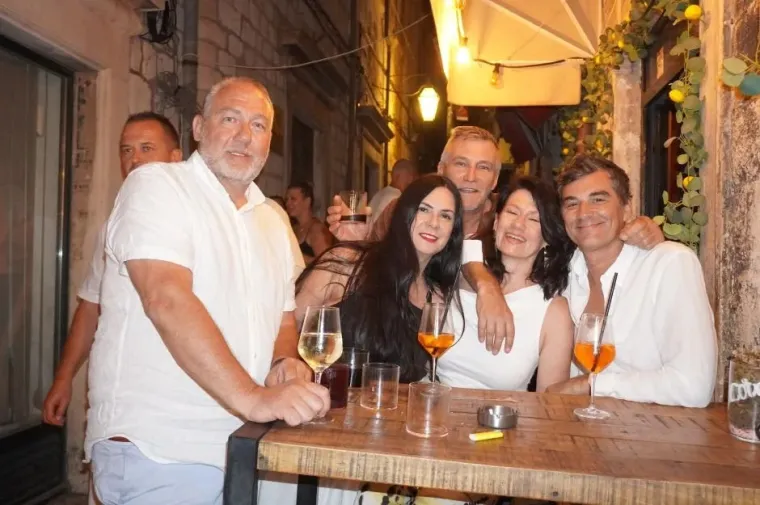 Vatromet, Goran Karan i prepune ulice: Dubrovnik spektakularno otvorio Igre