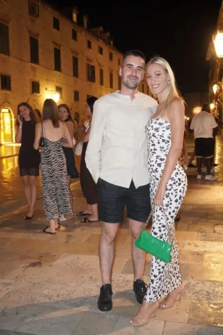 Vatromet, Goran Karan i prepune ulice: Dubrovnik spektakularno otvorio Igre
