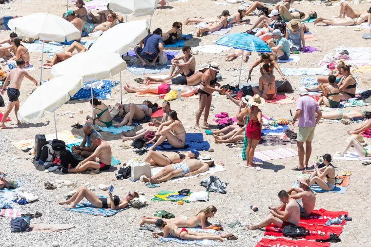 Nevrijeme prijeti gotovo cijeloj Hrvatskoj, ali ne i Dubrovniku: Pogledajte kako se ondje gu&scaron;ta