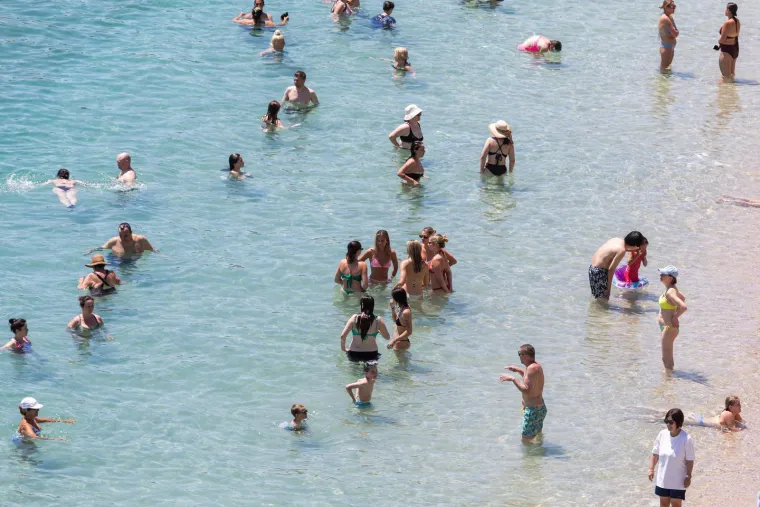 Nevrijeme prijeti gotovo cijeloj Hrvatskoj, ali ne i Dubrovniku: Pogledajte kako se ondje gu&scaron;ta