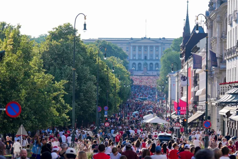 Sulude scene u Oslu! Norvežane dočekalo 100.000 navijača: Svi se pitaju &scaron;to je to Haaland donio?