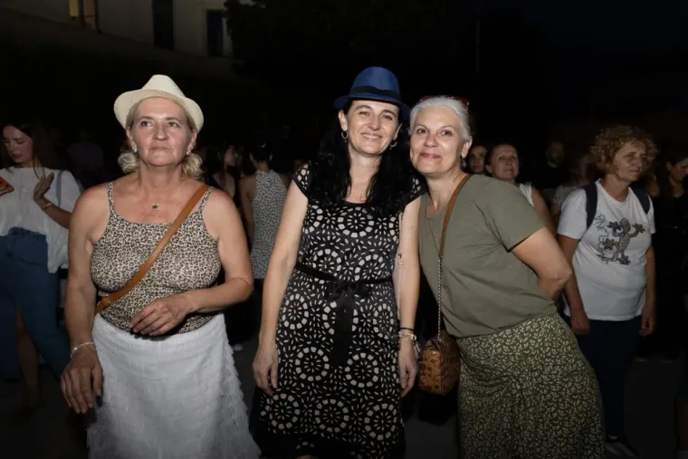 Tko kaže da je Rozga bila glavna zvijezda u Karlovcu? Ove ljepotice su osvojile prve redove
