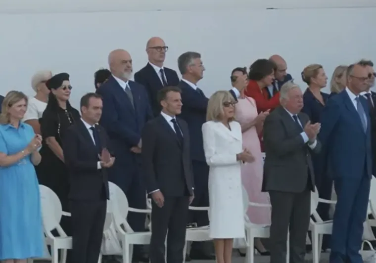Pogledajte gdje sjede Plenković i njegova supruga na mimohodu: Europska elita stigla u Pariz
