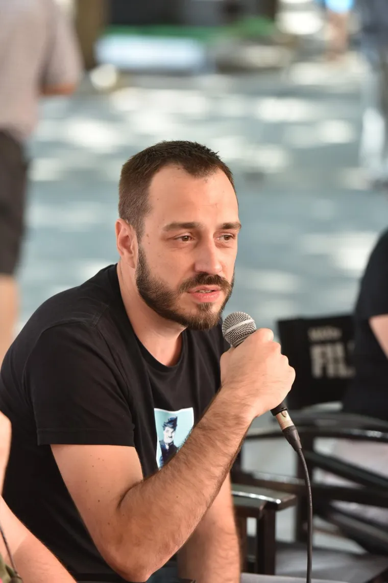 Za njim uzdi&scaron;u brojne Hrvatice, a on ljubi lijepu kolegicu: Upoznali se na setu RTL-ove serije