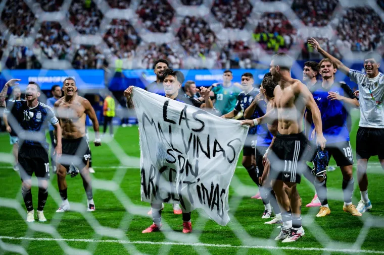 Argentinci žestoko slavili preokret za finale: Zbog spornog transparenta im prijeti kazna