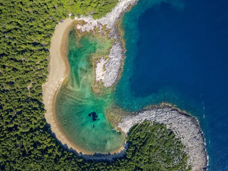 Ovi otoci su progla&scaron;eni najboljima u Europi: U top deset na&scaron;la se i četiri hrvatska