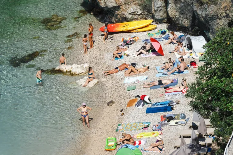 Pogledajte kako se uživalo na plažama u Rijeci