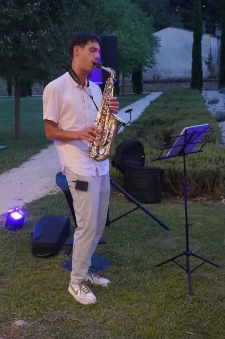 Koliko ljepotica na jednom mjestu! Dubrovnik nije skidao pogled sa zgodnih dama u crnom