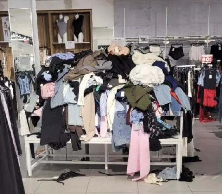 Ovim radnicima treba dati pehar za dobre živce: Nevjerojatno &scaron;to su im kupci sve napravili