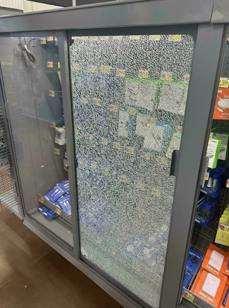 Ovim radnicima treba dati pehar za dobre živce: Nevjerojatno &scaron;to su im kupci sve napravili