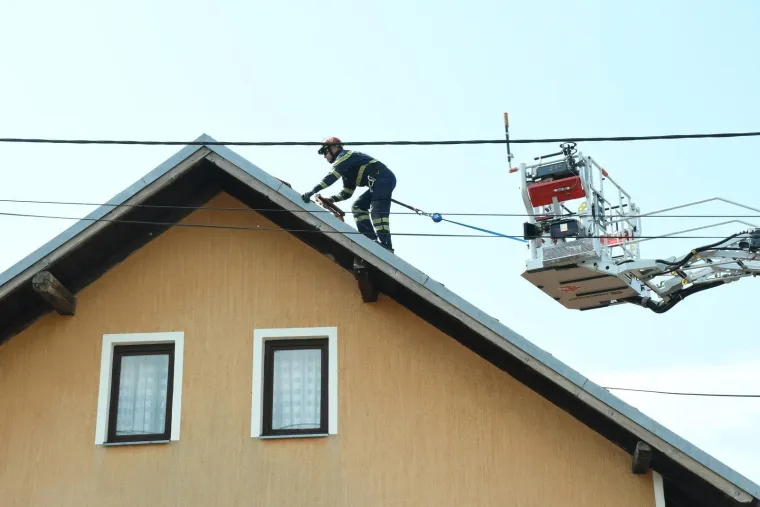 Nebo se potpuno zamračilo pa je krenuo kaos: Pogledajte kako dan nakon nevremena izgleda Mo&scaron;ćenica