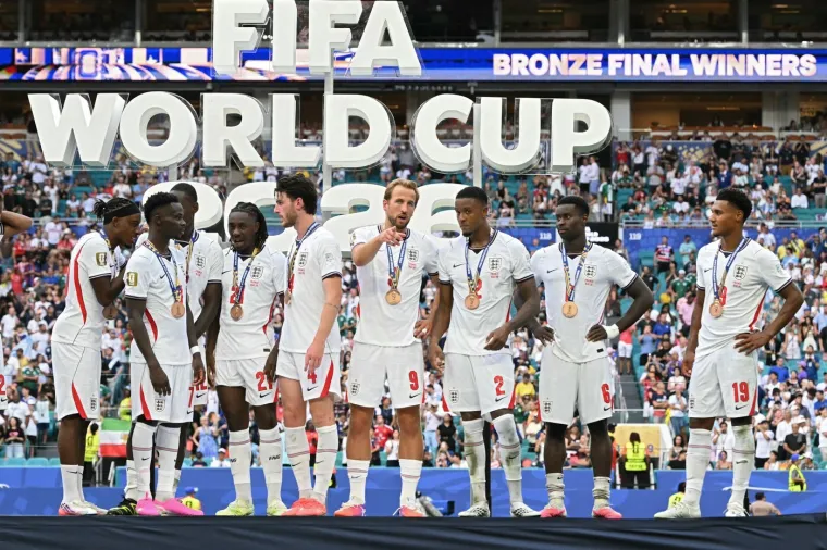 Englezi su dobili medalje, ali odbili svečanost dok nije stigao ovaj čovjek