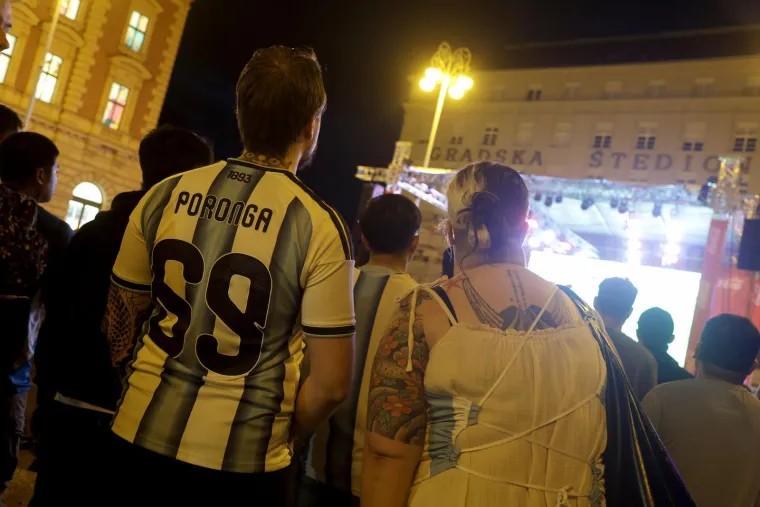Niti ki&scaron;a nije pokvarila nogometni spektakl: Evo kako je Zagreb ispratio veliko finale