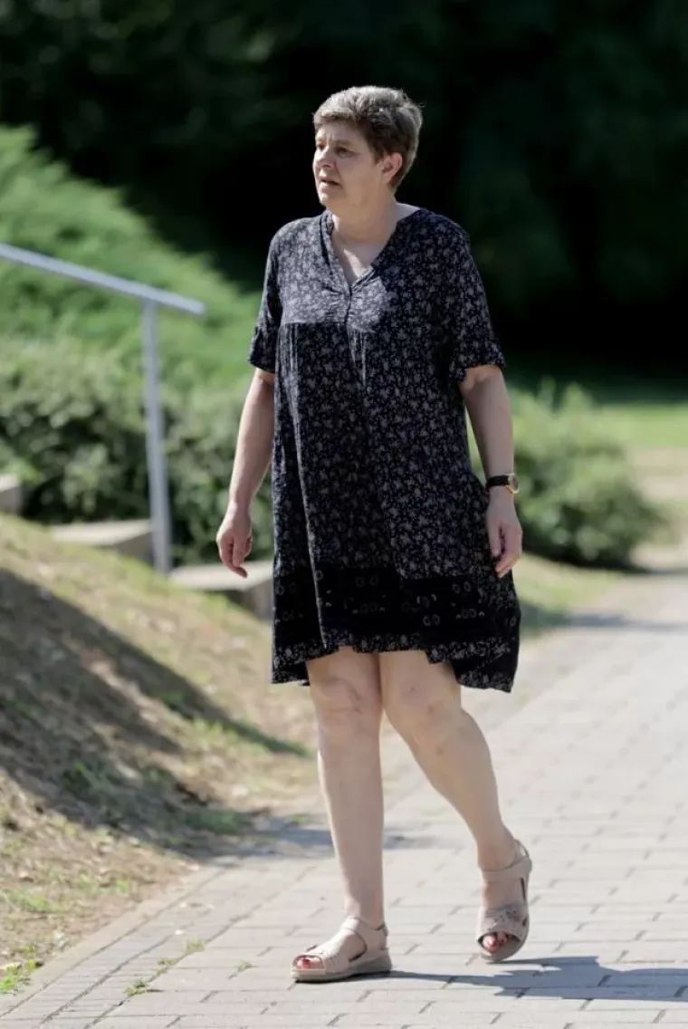 Tko je sve uživao uz Muru? Plavu&scaron;a u cvjetnoj haljini posebno je privukla pažnju prolaznika