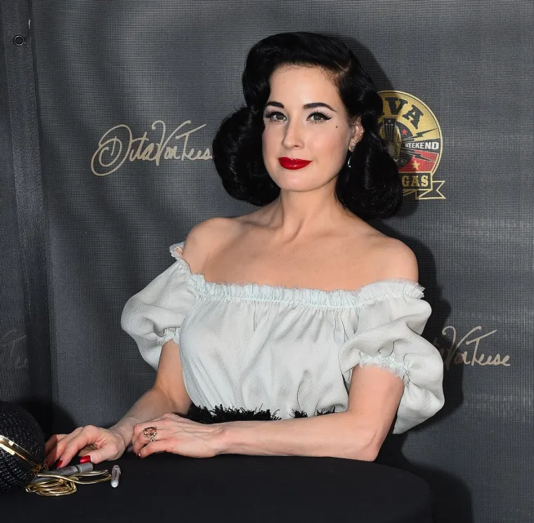 Počela u striptiz klubu, a udala se za Marylina Mansona: Tko je slavna Dita Von Teese?