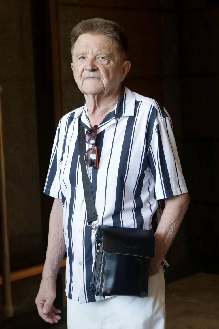 Posljednji pozdrav legendarnom Mazalu: Brojne zvijezde oprostile se od Damira &Scaron;abana