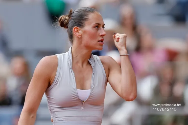 Plijeni svu pažnju na terenu, a odbija se rukovati s Ruskinjama: Tko je Marta Kostyuk?