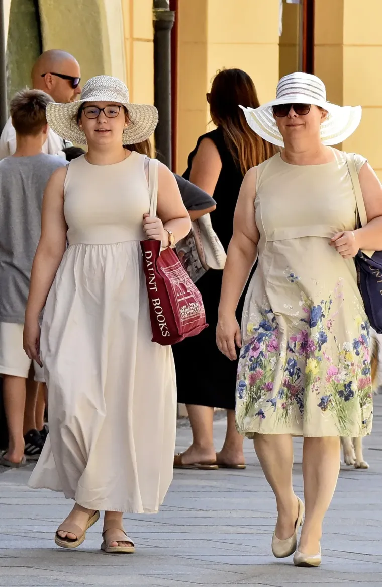 Bijela je dominirala varaždinskom &scaron;picom, no jedna brineta odvažila se na crno i odu&scaron;evila