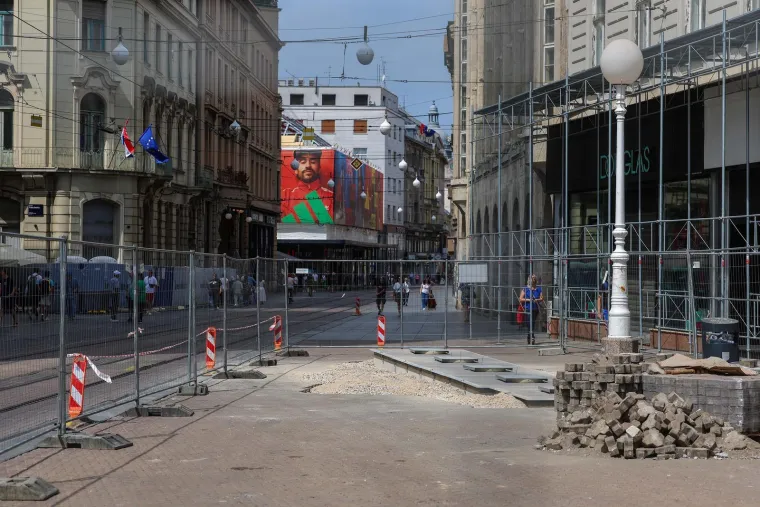 Glavni trg vi&scaron;e ne izgleda isto: Evo &scaron;to je osvanulo u samom sredi&scaron;tu grada