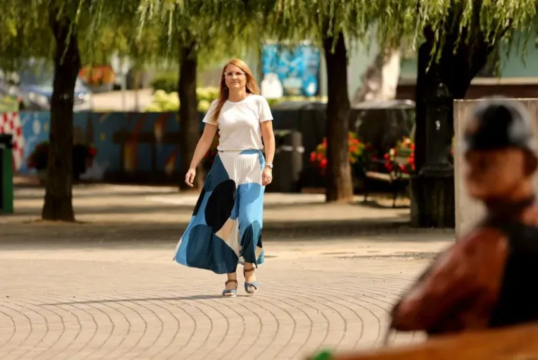 Sunčan dan izmamio je &scaron;etače, ali dama u žutom unijela je dodatnu dozu sjaja