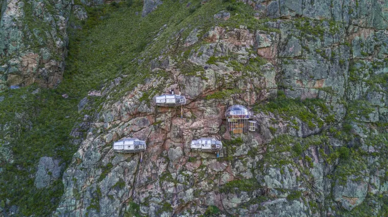 Ovaj hotel nije za one slabog srca: Do sobe vodi zastra&scaron;ujući uspon, a cijena je vrtoglava