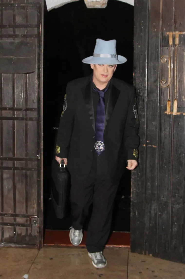 Ekscentričnim imidžem i skandalima punio naslovnice: Boy George nastupio je i u Vodicama