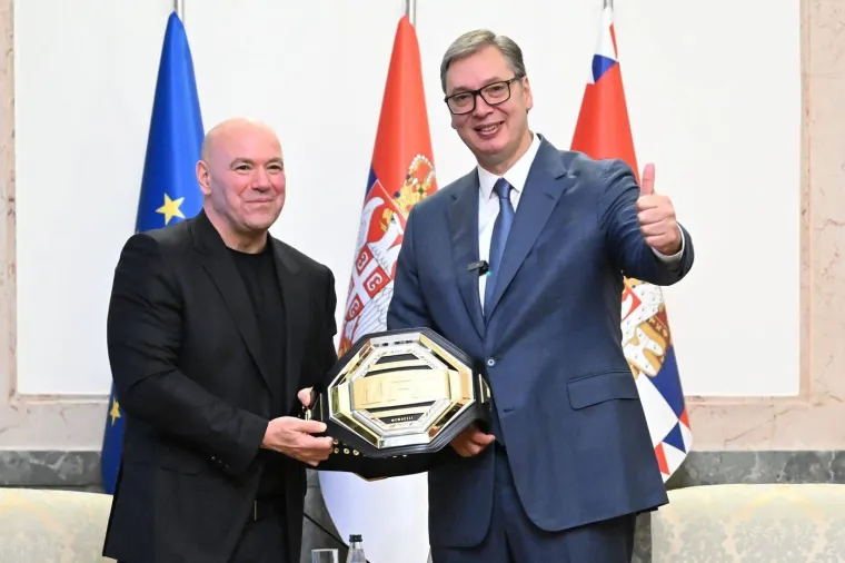 UFC stigao u Srbiju, a dočekale ih gusle: Vučić dobio pojas, no prvi su na rasporedu - &scaron;amari