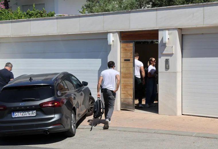 Pogledajte kako su istražitelji doveli Keruma pred kuću: Tamo je i njegov &scaron;ogor
