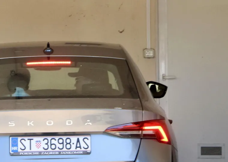 Pogledajte kako su istražitelji doveli Keruma pred kuću: Tamo je i njegov &scaron;ogor