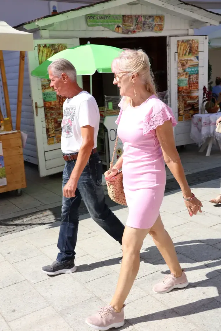 Sve su oči bile uprte u njih! Ove elegantne dame obilježile su drugi dan Porcijunkulova