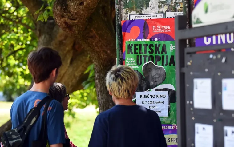 Lijepe Karlovčanke prkosile paklenim vrućinama: Zablistale u ljetnim izdanjima