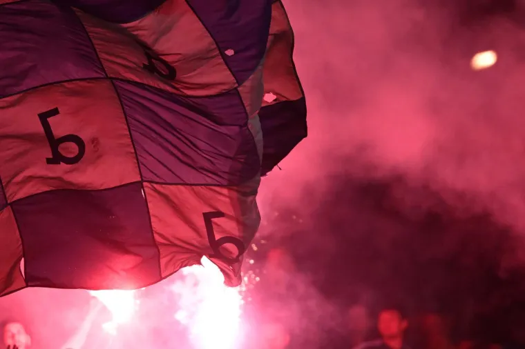 Maksimir je u 19. minuti zanijemio! Bad Blue Boysi ovom gestom dirnuli tisuće navijača
