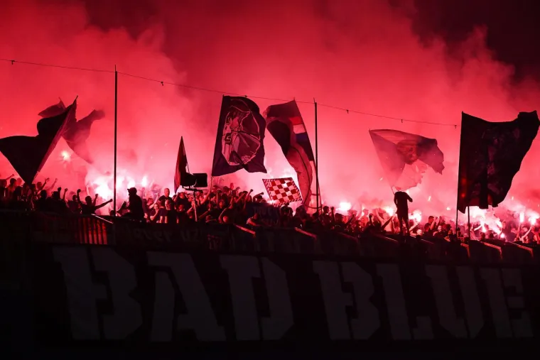 Maksimir je u 19. minuti zanijemio! Bad Blue Boysi ovom gestom dirnuli tisuće navijača