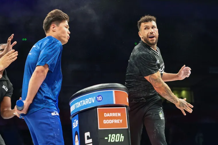 Znate za ovaj sport? U Beogradu letjeli &scaron;amari, a ove djevojke privukle su sve poglede