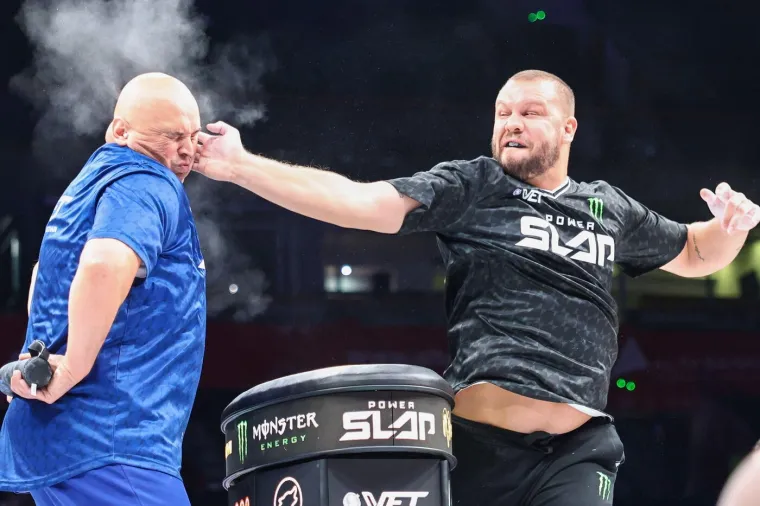 Znate za ovaj sport? U Beogradu letjeli &scaron;amari, a ove djevojke privukle su sve poglede