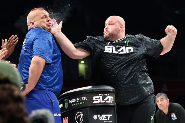 Znate za ovaj sport? U Beogradu letjeli &scaron;amari, a ove djevojke privukle su sve poglede