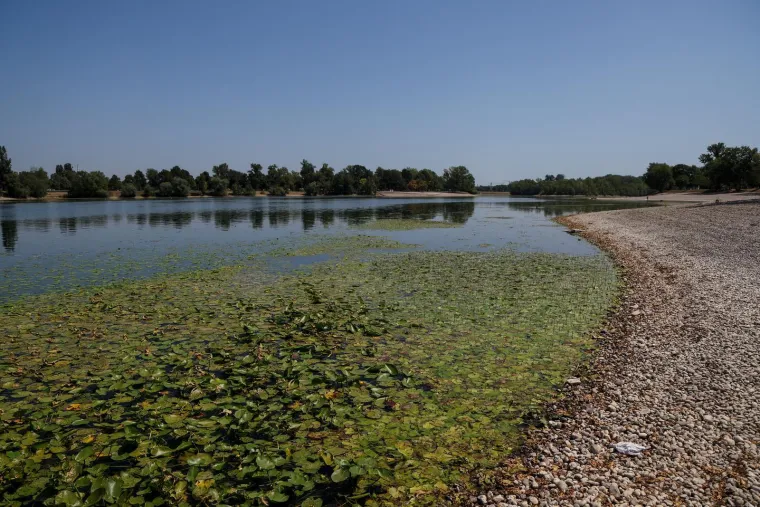 Na ovim mjestima na Jarunu ne bi se trebali kupati: Ukinut im je status službenih kupali&scaron;ta