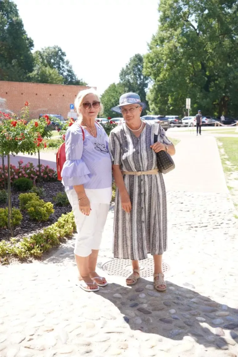 Te&scaron;ko je bilo odlučiti kamo prvo pogledati: Ove ljepotice obilježile su Porcijunkulovo