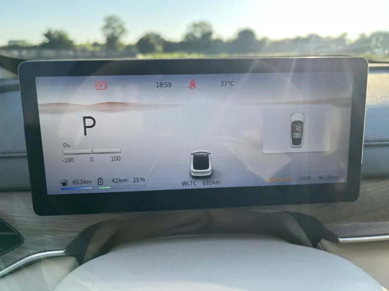 Zaustavljali su nas na ulici i s odu&scaron;evljenjem svi pitali isto: 'Koji je ovo auto?'