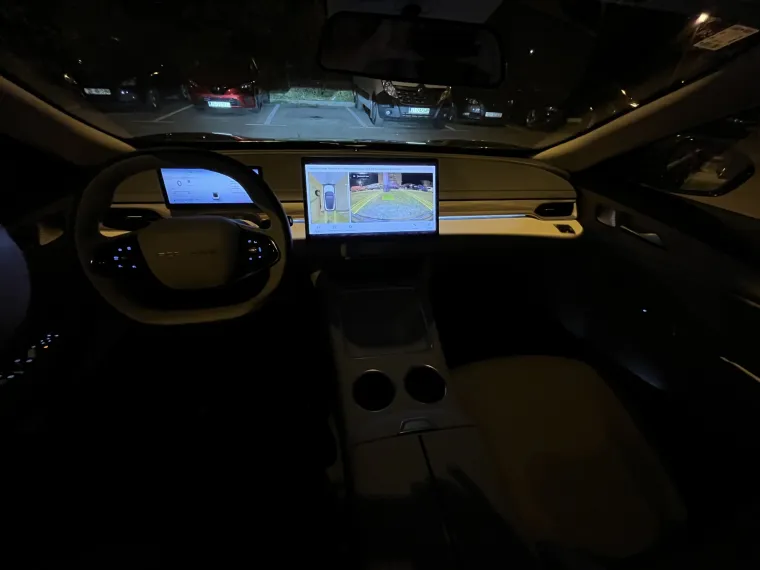 Zaustavljali su nas na ulici i s odu&scaron;evljenjem svi pitali isto: 'Koji je ovo auto?'