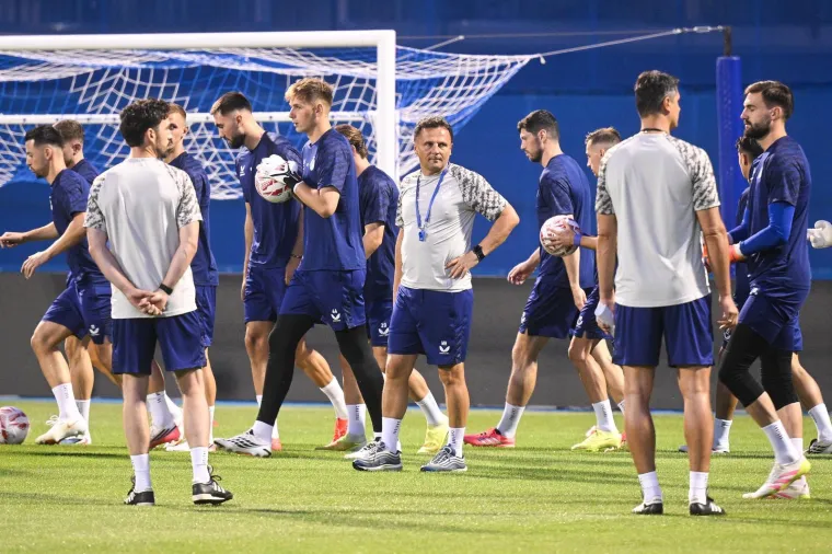 Dinamo odradio posljednji trening prije ključne utakmice, jedan detalj na Kovačeviću je znakovit