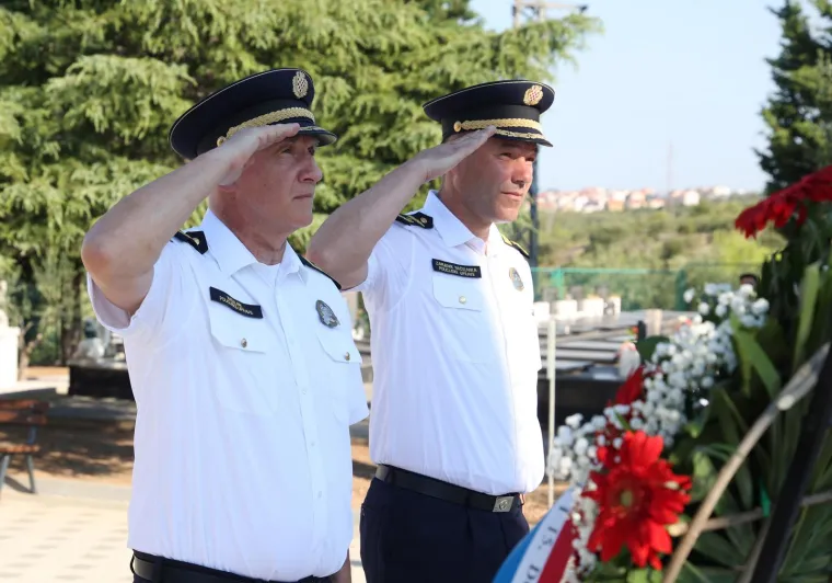 Ponos na slomljenu srpsku pobunu i agresiju: Pogledajte prizore diljem Hrvatske