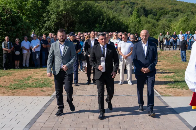 Hrvatski gradovi ispunjeni neizmjernim ponosom: Zavirite u atmosferu
